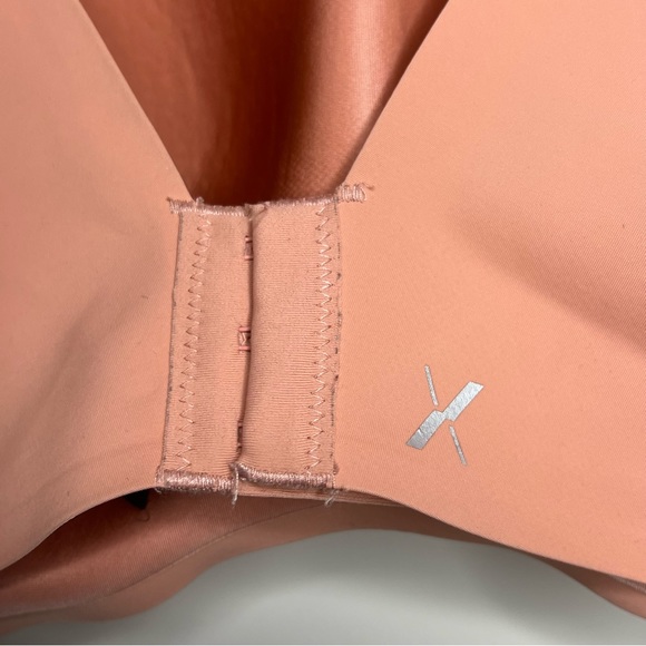 Knix Padded V-Neck Bra - Wide Strap size 8 in pink ginger - Picture 10 of 12